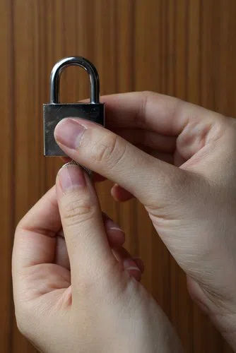 Cos Cob CT Locksmith Store Cos Cob, CT 203-450-6828 - residential-lockouts